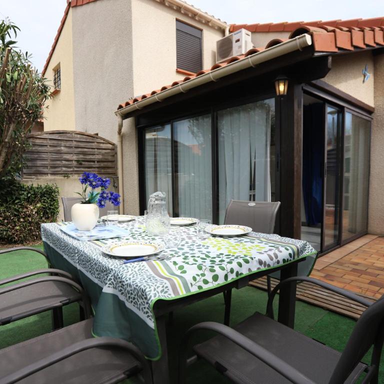 Argeles sur Mer jolie maison avec terrasse et piscine - Maison de Vacances - 1