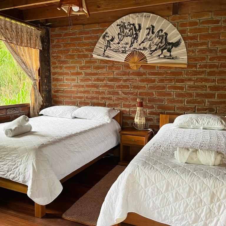Hospedaje Puntzán - Two-Bedroom Chalet - 2