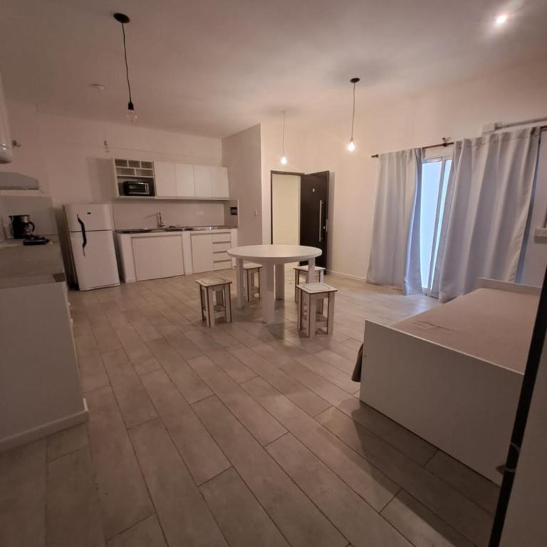 Dpto Sarmiento 1D - Apartamento de 1 dormitorio - 1