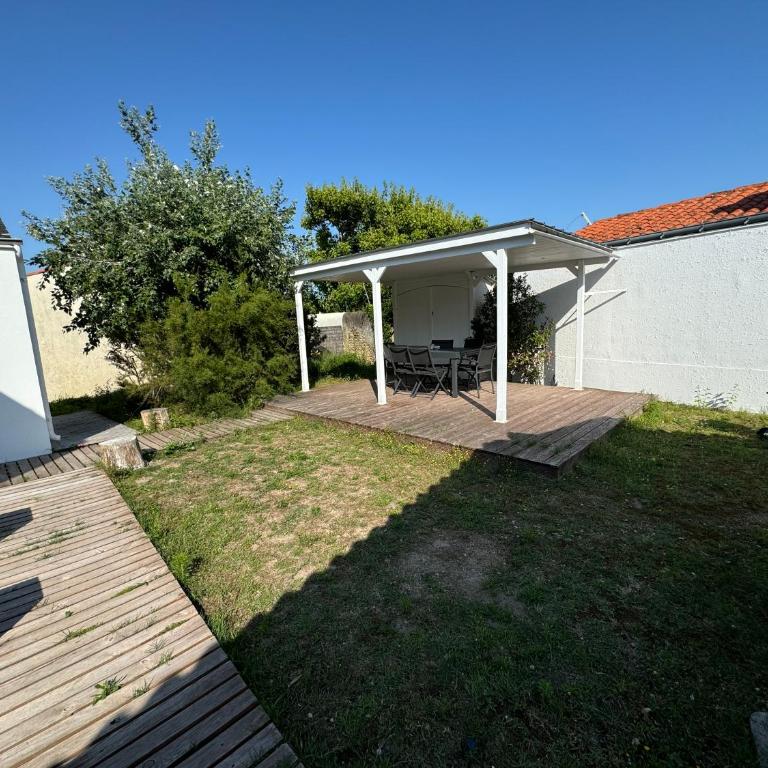 MYRTILLE - Maison 6 personnes avec jardin à 100m de la plage - Casa con 3 Camere da Letto - 3
