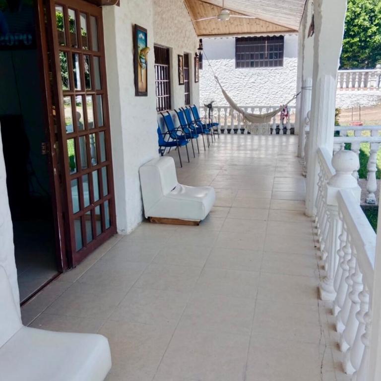 ML Somos At Home Exclusiva Finca con capacidad de 50 personas 35 en camas - Casa de 4 dormitorios - 6