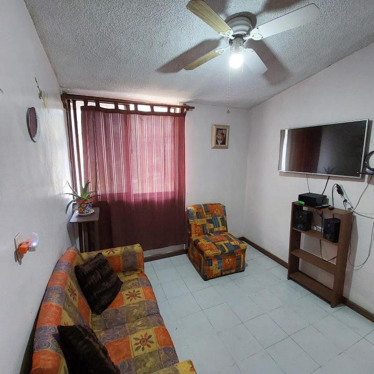 Depto con 3 Habitaciones hasta 5 Huéspedes - One-Bedroom Apartment - 13