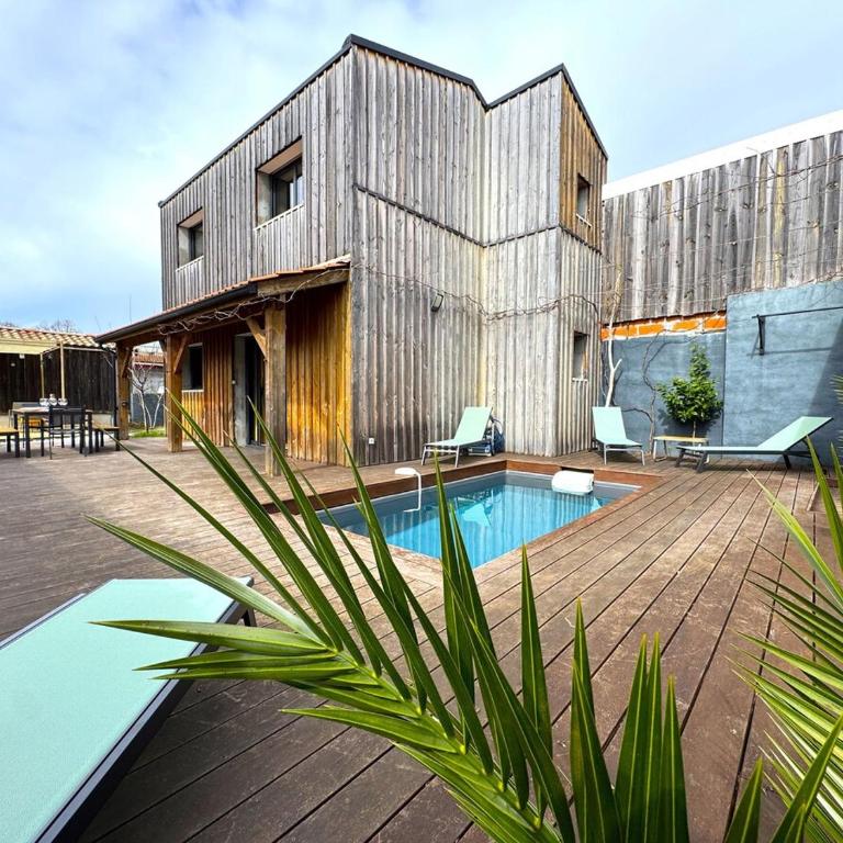 Havre du Bassin avec piscine et studio indépendant - Maison 3 Chambres - 35