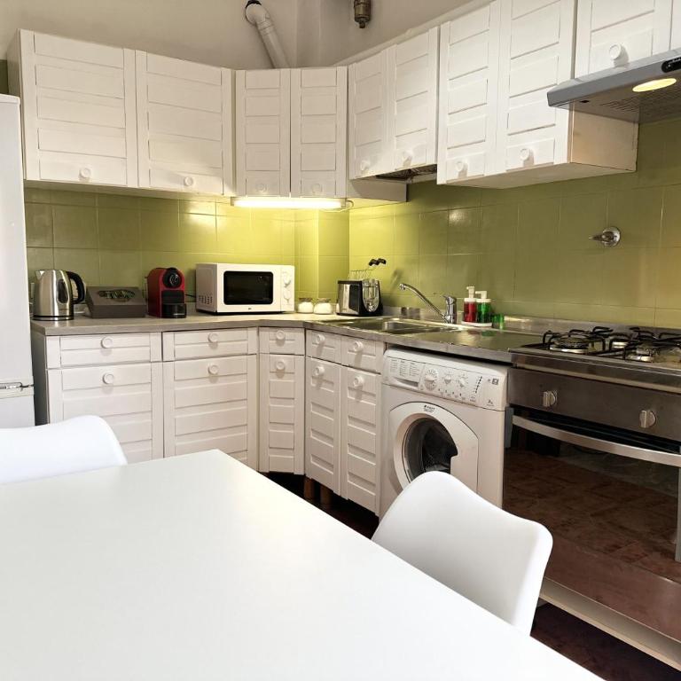 Bologna Central Station Apartment - Appartamento con 2 Camere da Letto - 6