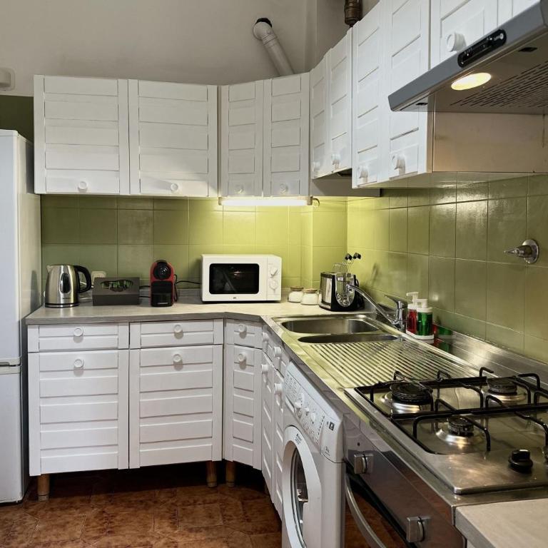 Bologna Central Station Apartment - Appartamento con 2 Camere da Letto - 32