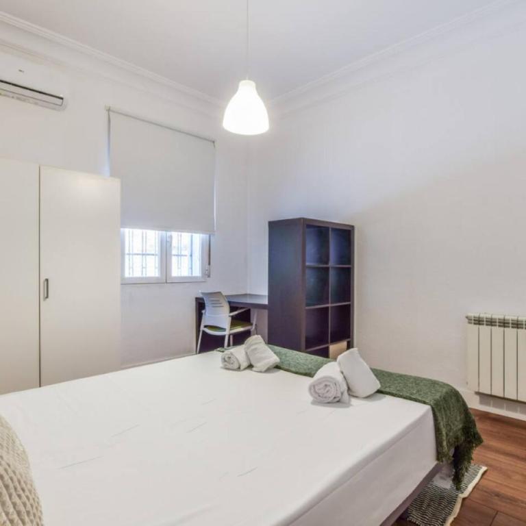 AH- Diseño y alma madrileña cerca a Plaza Mayor - Apartment - 9