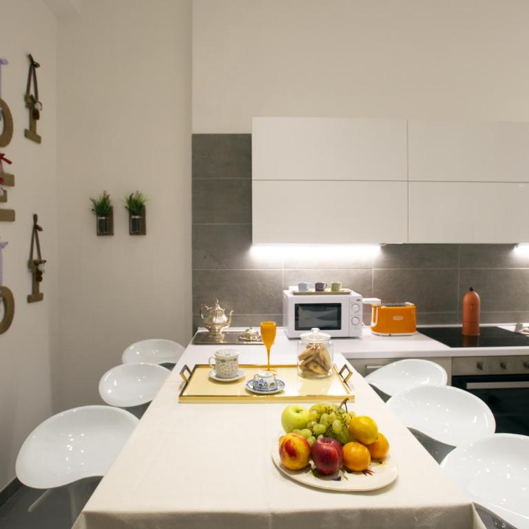 Colosseum View Exclusive Apartment - Three-Bedroom House - 23