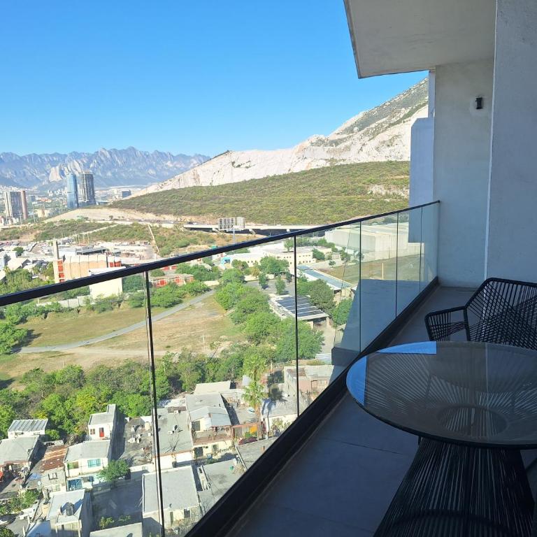 Departamento con Gran Vista - Two-Bedroom Apartment - 3