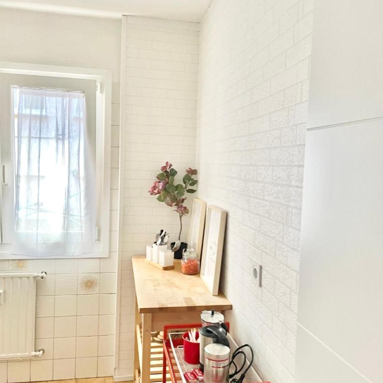 Tranquilidad al lado del Centro Parking incluido - Apartamento de 1 dormitorio - 25
