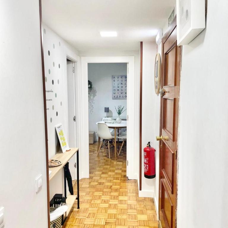 Tranquilidad al lado del Centro Parking incluido - Apartamento de 1 dormitorio - 35