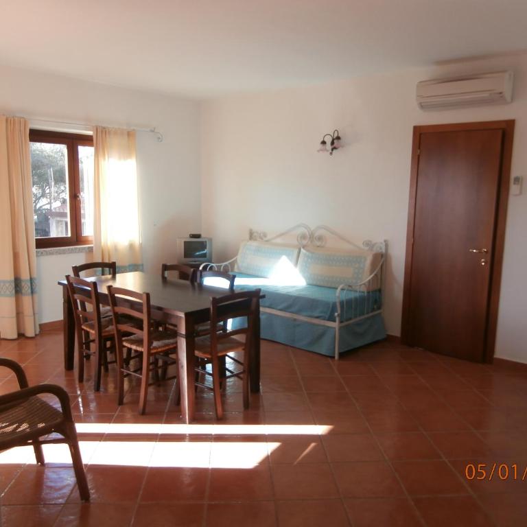 Casa LiSa - Appartamento con Vista e Balcone - 10