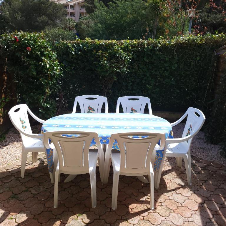 Au petit bonheur parking gratuit - Two-Bedroom Apartment - 24