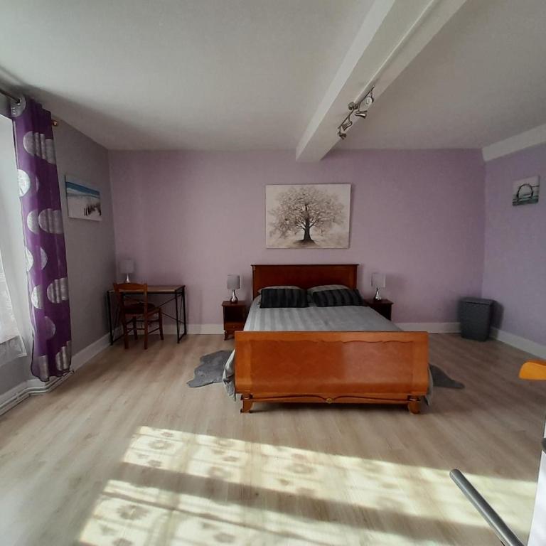 Voiron grande maison - Three-Bedroom House - 7