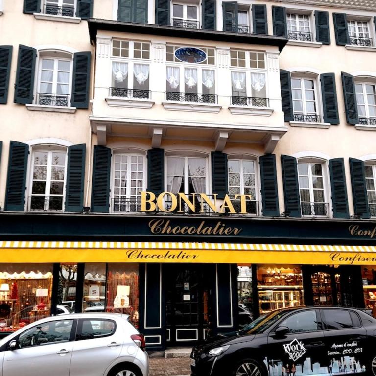 Voiron grande maison - Three-Bedroom House - 10