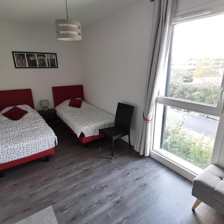 Appartement cosy à Valras-Plage 5 min à pied de la mer Climatisé 2 chambres Terrasse - Appartement 2 Chambres - 9