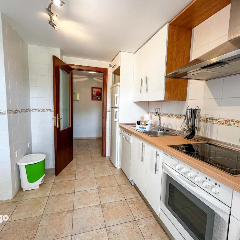Pool View - 2 Bedrooms - Vista Esuri - COL01 - Apartamento con vistas a la piscina - 21