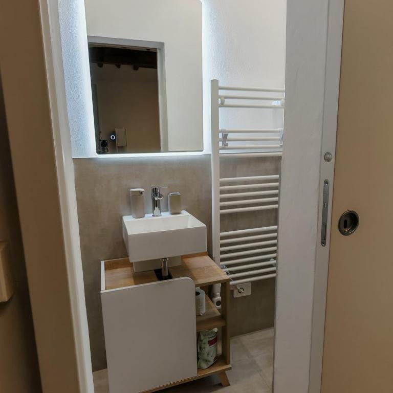 La Sosta-appartamento a pochi passi dalla stazione - One-Bedroom Apartment - 12