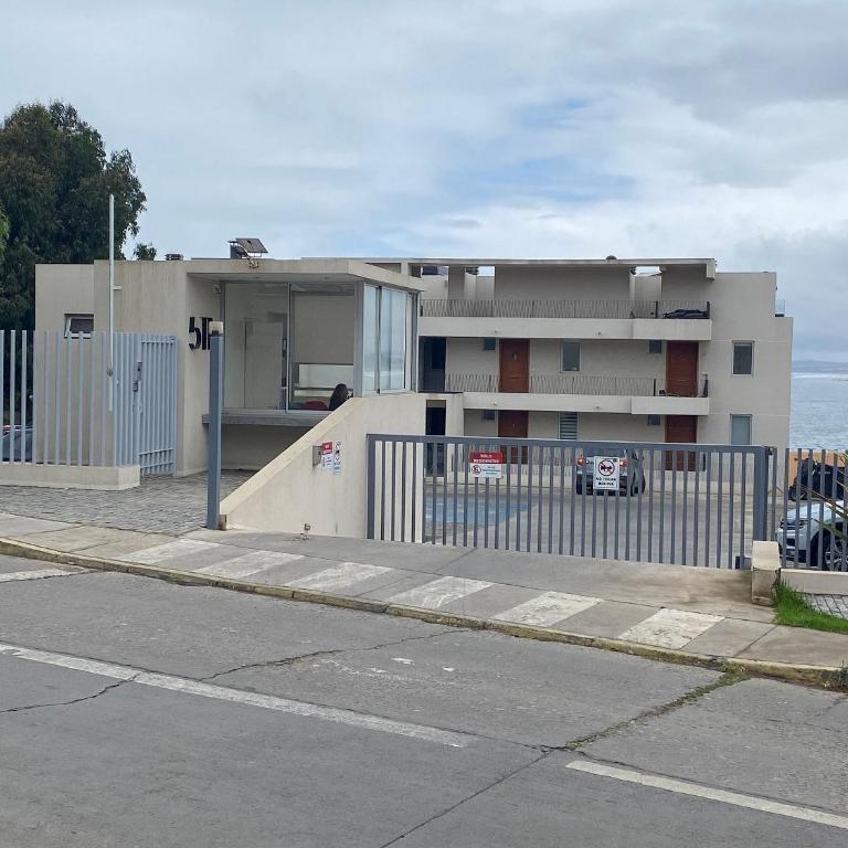 Acogedor y primera linea de vista al mar - Apartamento - 24
