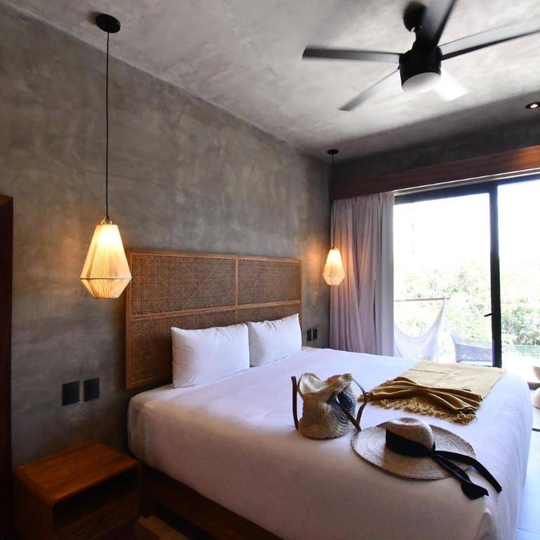 TUK Fuego Studio in Tulum by The Spot Rentals - Studio with Balcony - 6
