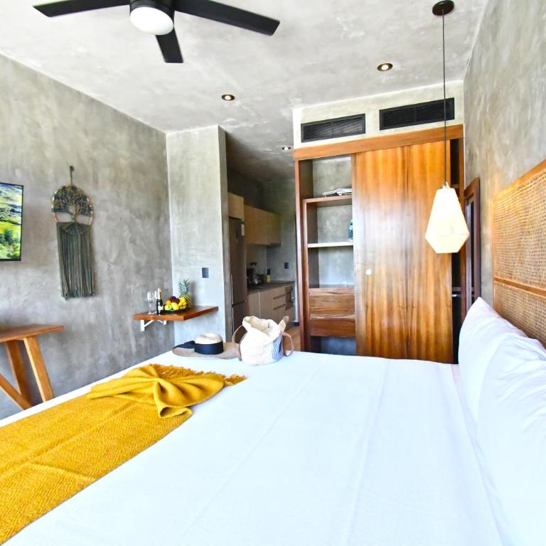 TUK Fuego Studio in Tulum by The Spot Rentals - Studio with Balcony - 22