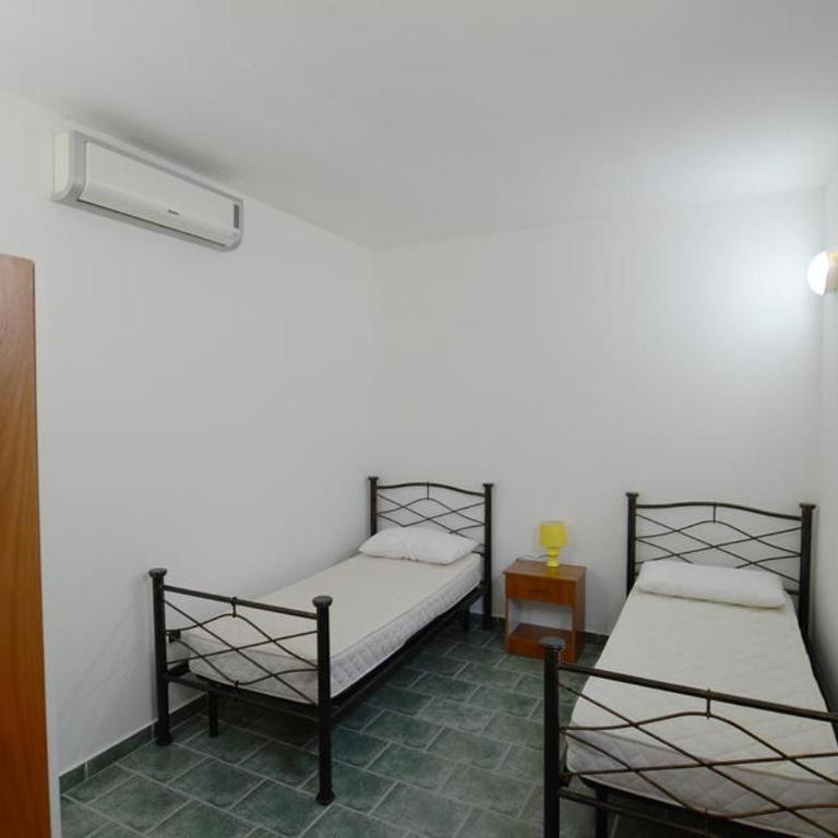 Torre Lapillo - Two-Bedroom House - 6