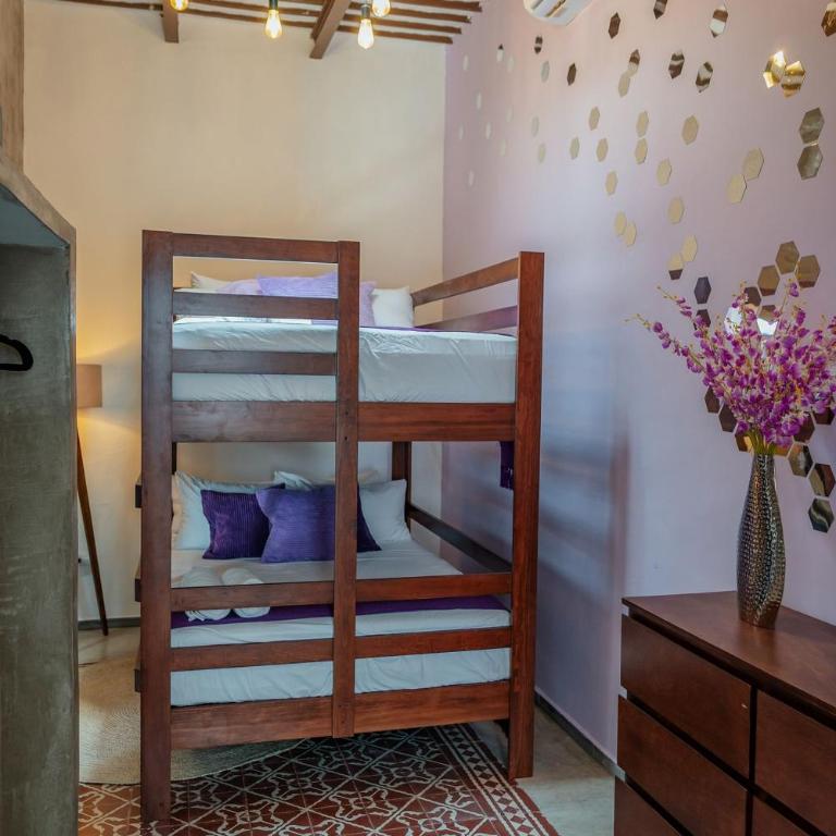 Casa Lila - Three-Bedroom Villa - 2