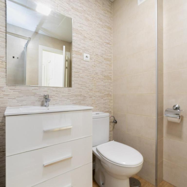 Luxury V - Ferga Suites - Deluxe Studio - 16