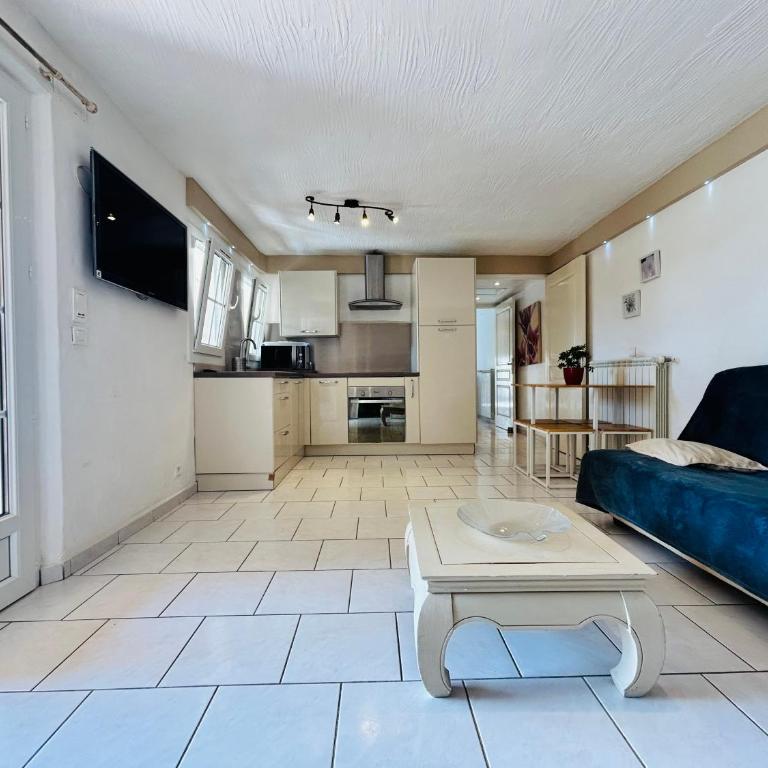 Appartement Fréjus calme vue dégagée verdure - Appartement 1 Chambre - 3