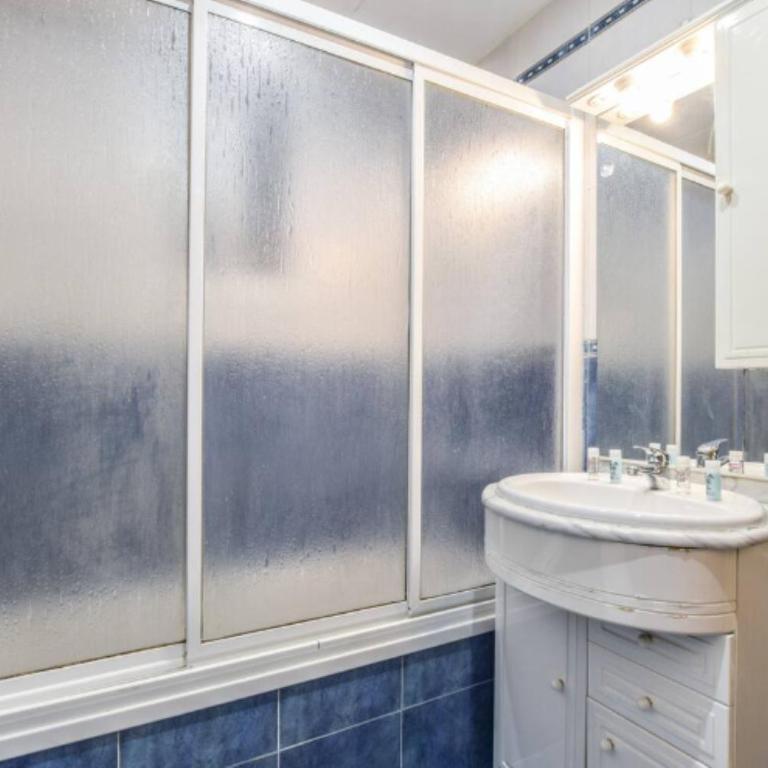 Tu piso ideal en Retiro - Moderno y con estilo - Apartment - 15