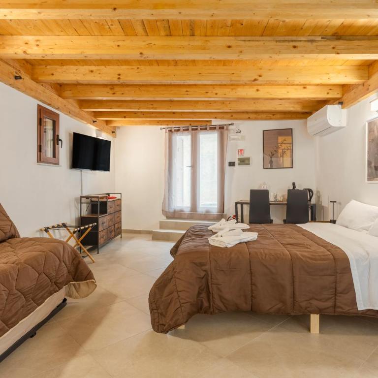 La carbonaia rooms in Agrigento - Camera Familiare con Bagno Privato - 12