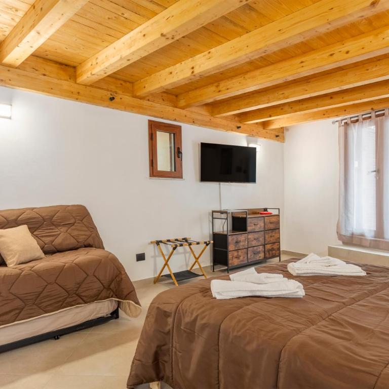 La carbonaia rooms in Agrigento - Camera Familiare con Bagno Privato - 13