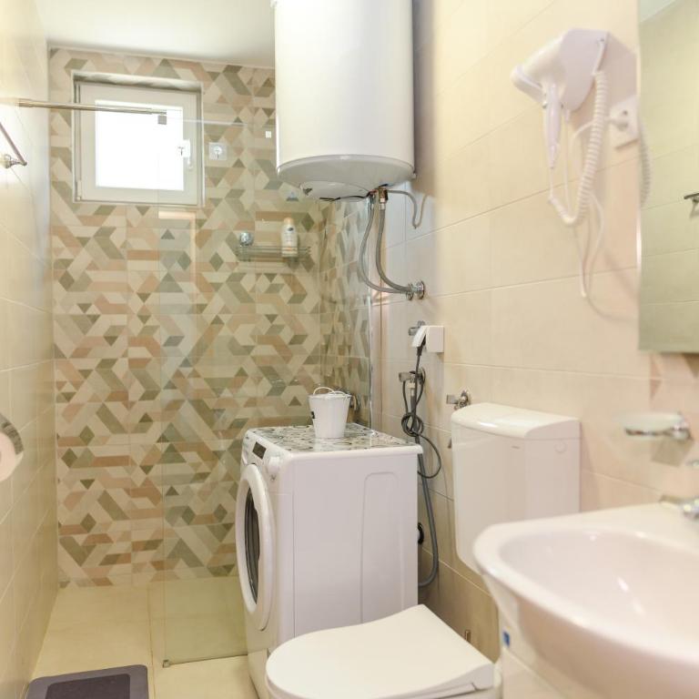 Apartmani Djukic - One-Bedroom Apartment - 13