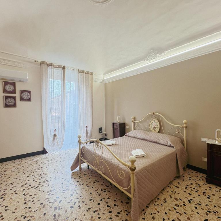 Casa di Perry - Two-Bedroom House - 3