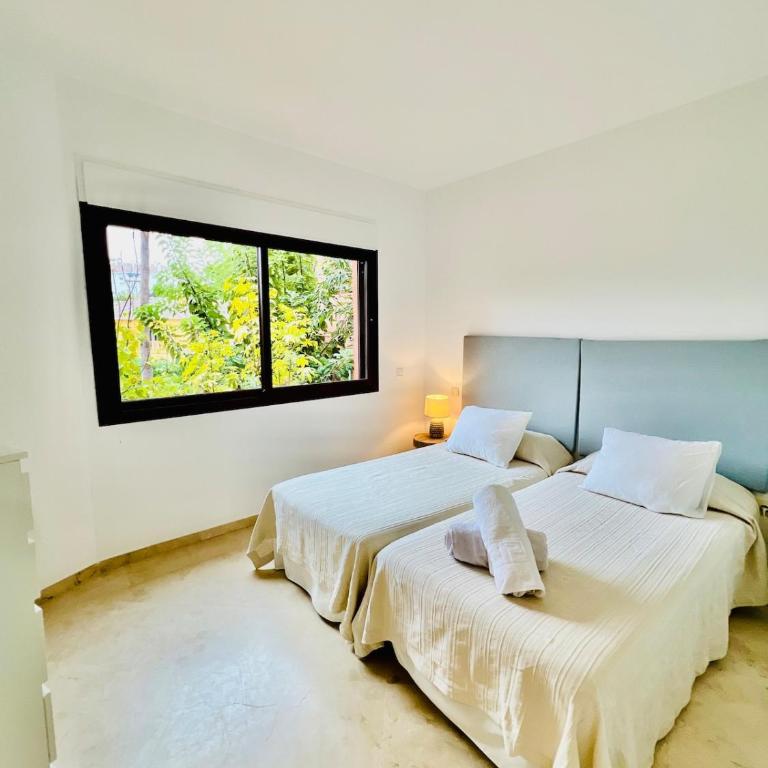 Marbella Alicate Beach & Luxury Los Monteros - Three-Bedroom Apartment - 28