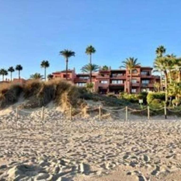 Marbella Alicate Beach & Luxury Los Monteros - Three-Bedroom Apartment - 5