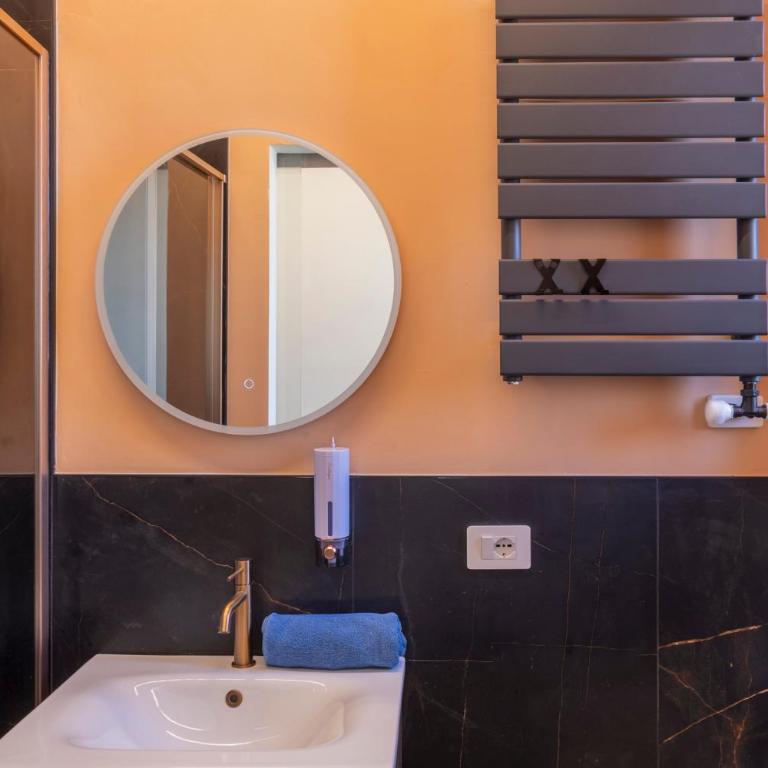 Cuor di Mole - Moderno - Porta Nuova - Centro- Wi-Fi veloce - Appartamento con 1 Camera da Letto - 48