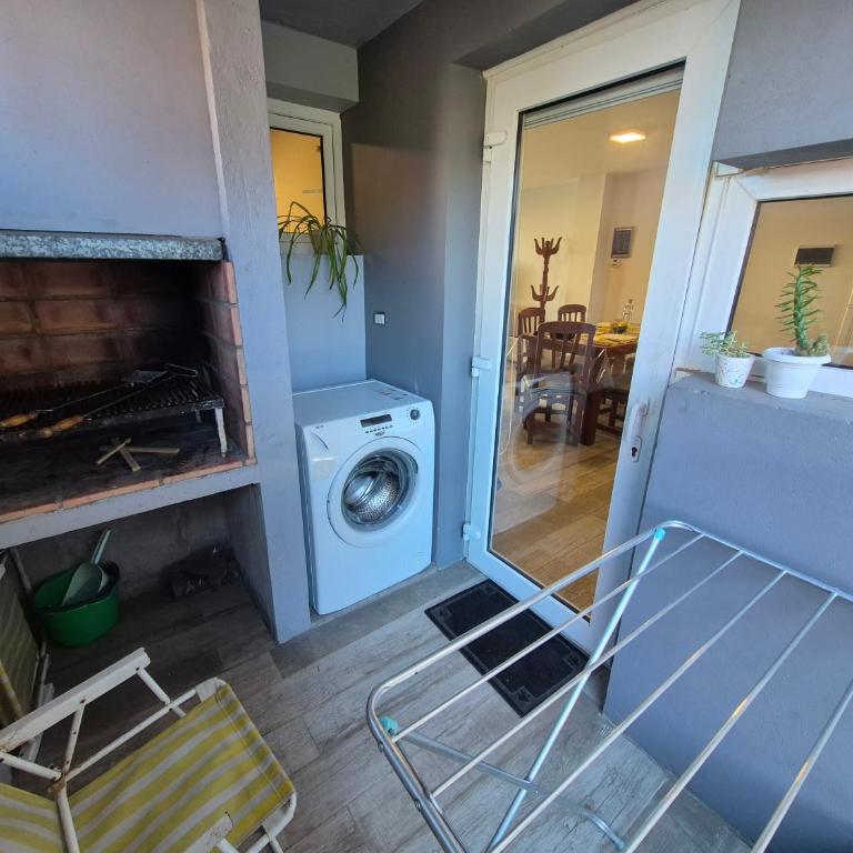 2 amb Balcón y parrilla en Mogotes frente al ACA - Apartamento de 1 dormitorio - 29