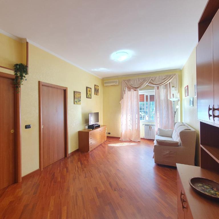 Domus Monteverde - Appartamento con 2 Camere da Letto - 24