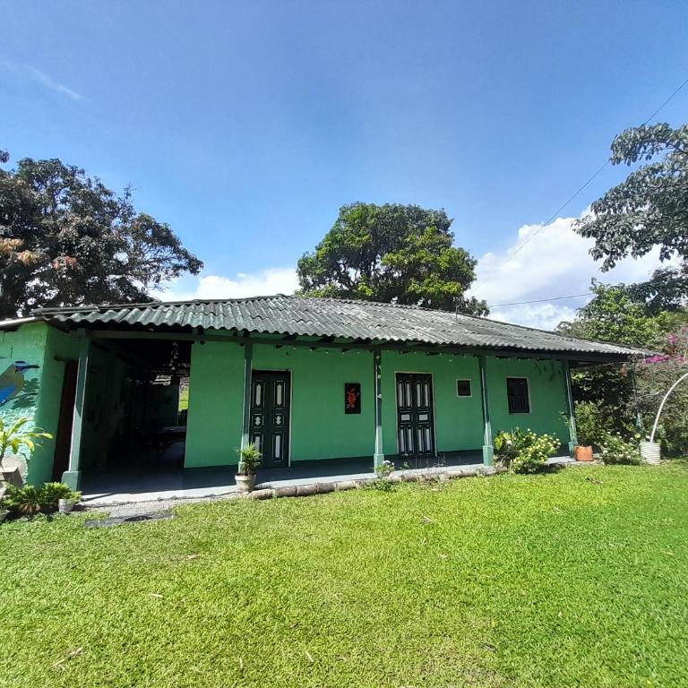 MI FUNDO - Casa Unifamiliar de 3 dormitorios - 2