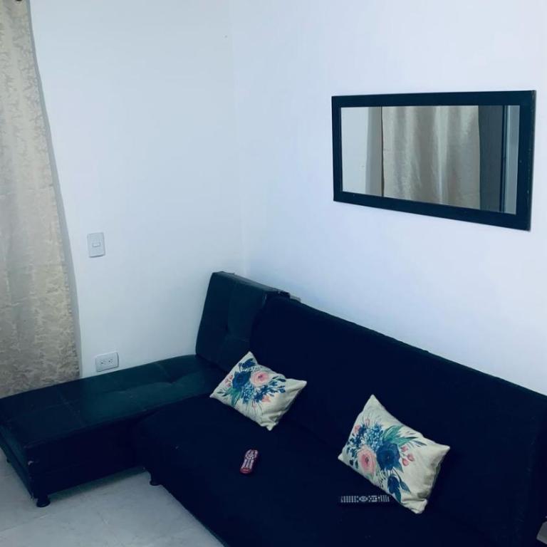Top floor apartment - Apartamento de 2 dormitorios con balcón - 2