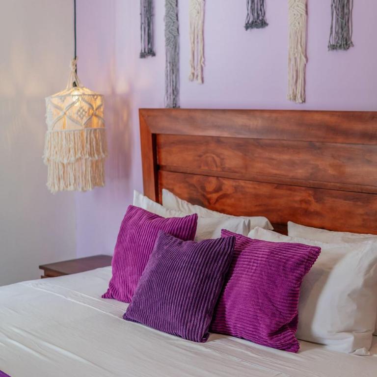 Casa Lila - Three-Bedroom Villa - 30