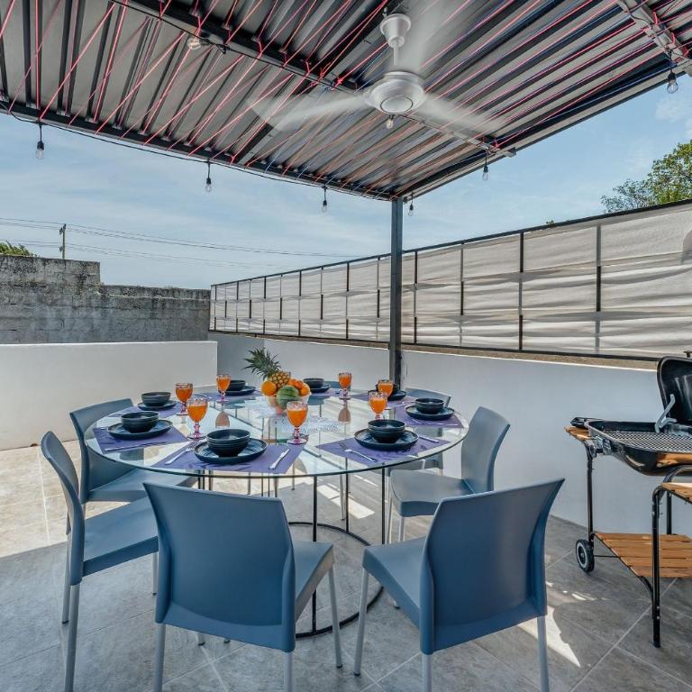 Casa Lila - Three-Bedroom Villa - 46