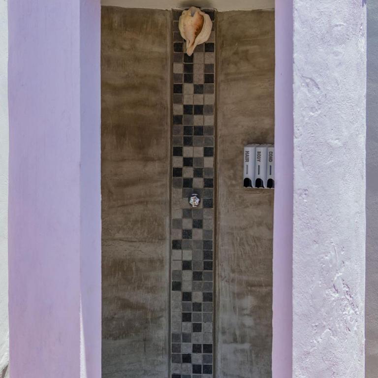 Casa Lila - Three-Bedroom Villa - 61