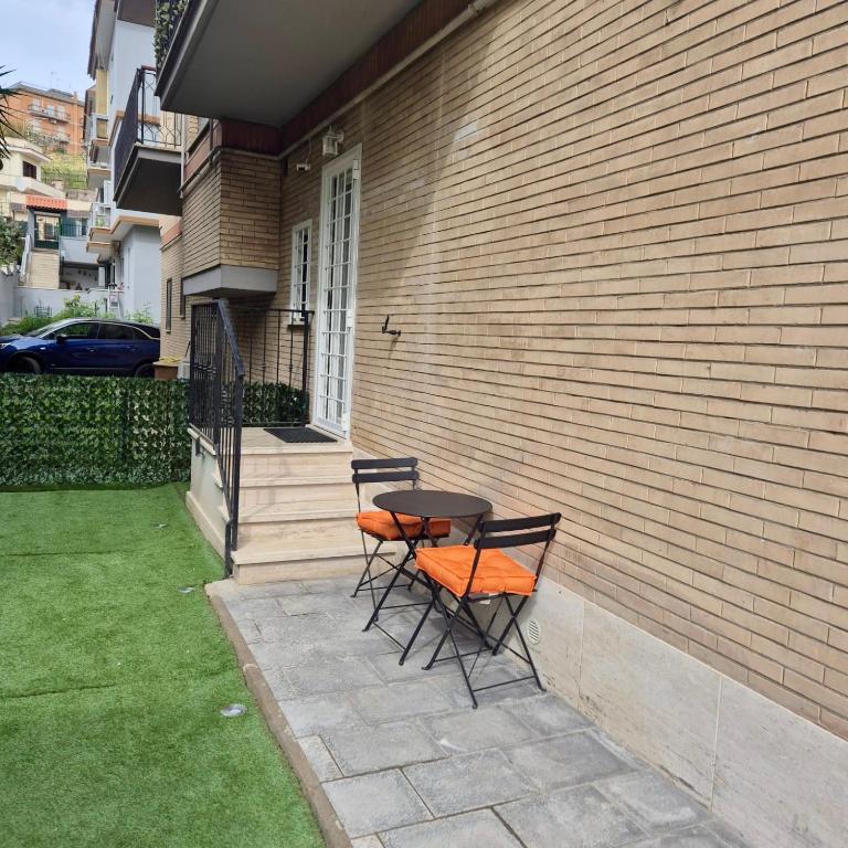 Elegant & Spacious 2BR 2BA Unit with Private Patio - Familien-Apartment mit 2 Schlafzimmern - 45