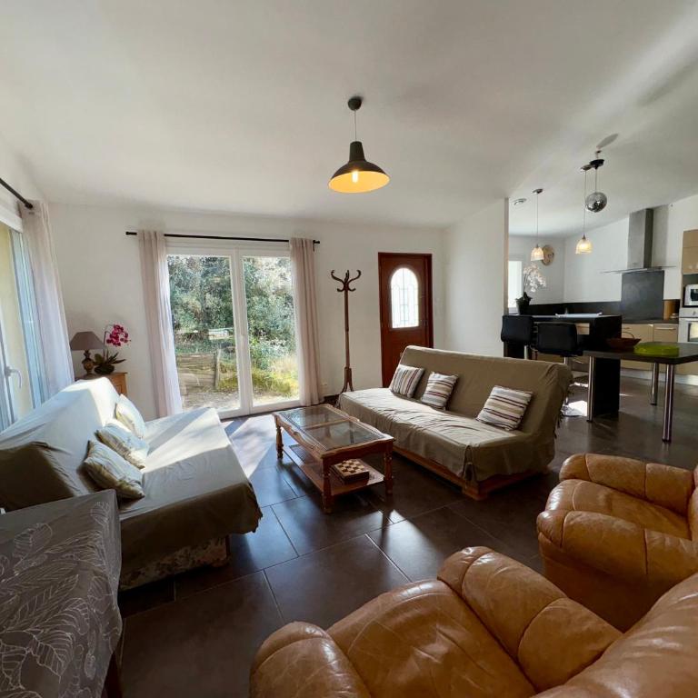 Spacieuse maison à St Jean de Monts, animaux admis, parking - FR-1-323-495 - Maison de Vacances - 15