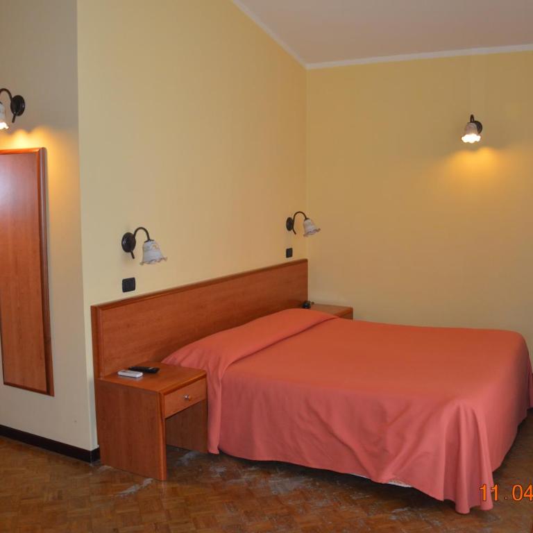 Mare e Sole Villa Urso - Camera Matrimoniale/Doppia con Letti Singoli con Vista Mare - 8