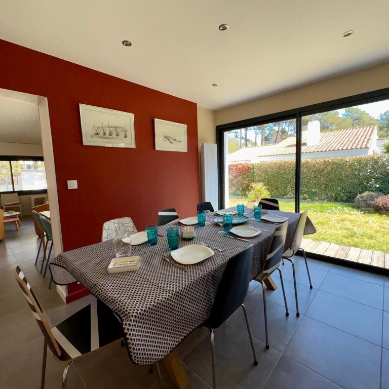 Superbe maison 4 chambres, proche plage, au calme, avec WIFI - FR-1-323-375 - Maison de Vacances - 9