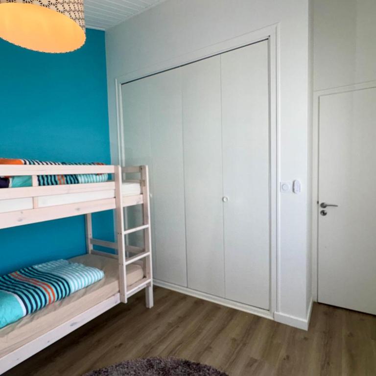Superbe maison 4 chambres, proche plage, au calme, avec WIFI - FR-1-323-375 - Maison de Vacances - 34