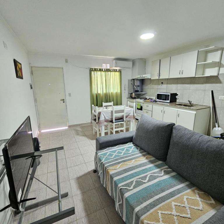 Departamentos Ríos del Neuquén - Apartamento de 1 dormitorio con vistas al jardín - 4