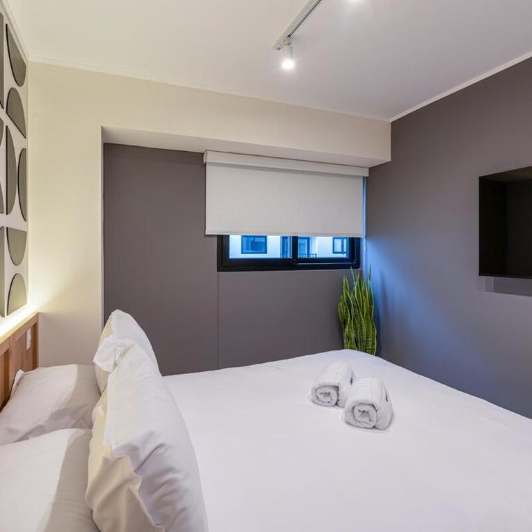 Split 1BR by Geko - One-Bedroom Apartment - 2